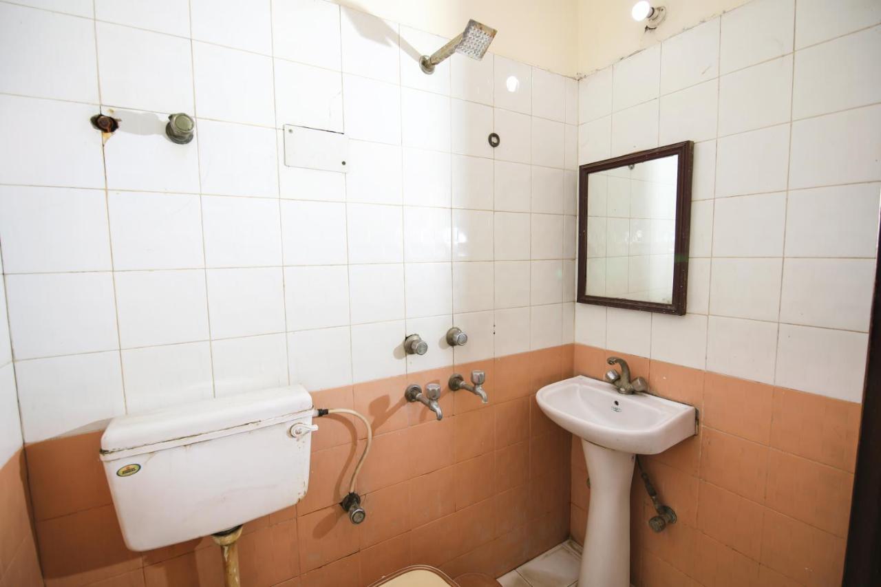 Hotel Jindal International 